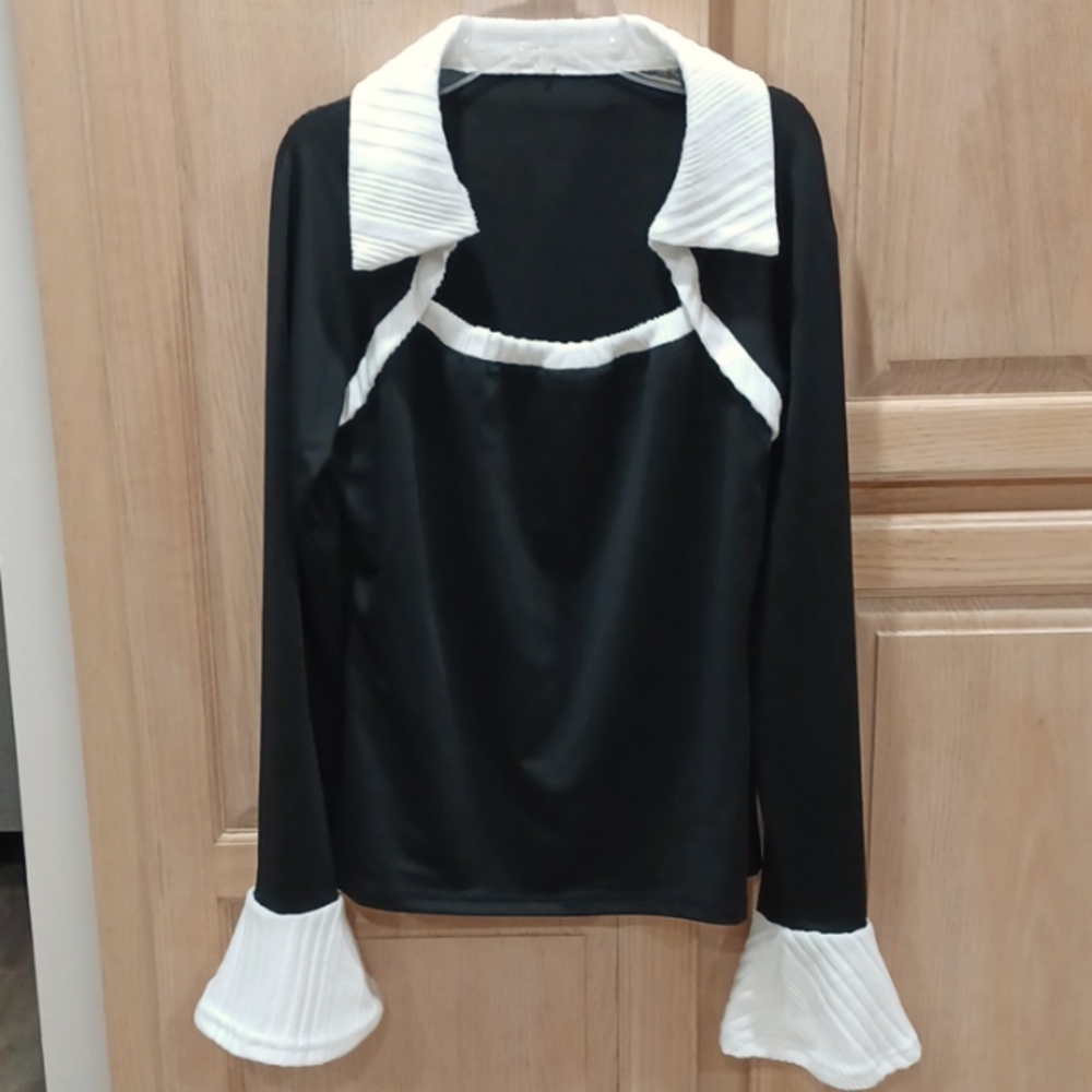 NWOT Blk & White Fun & Flirty Attention Grabber - Picture 6 of 10
